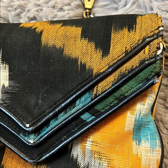 Matt & Nat Black and Yellow Geometric Clutch - Picture 4 of 4